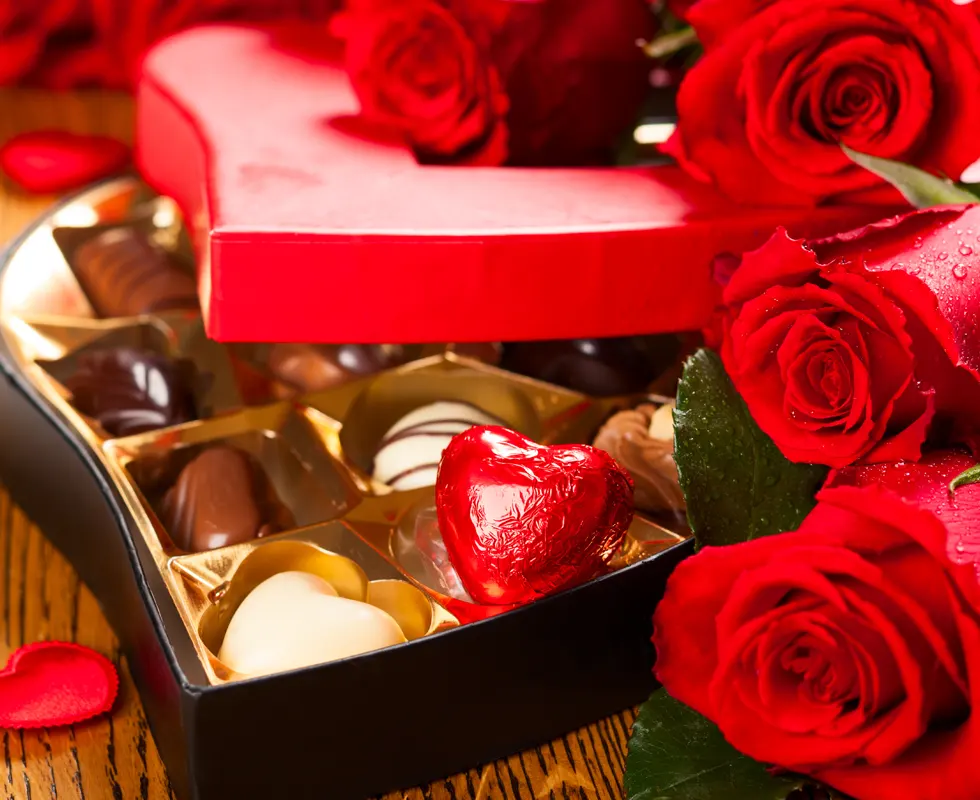Offrir des chocolats a la Saint-Valentin